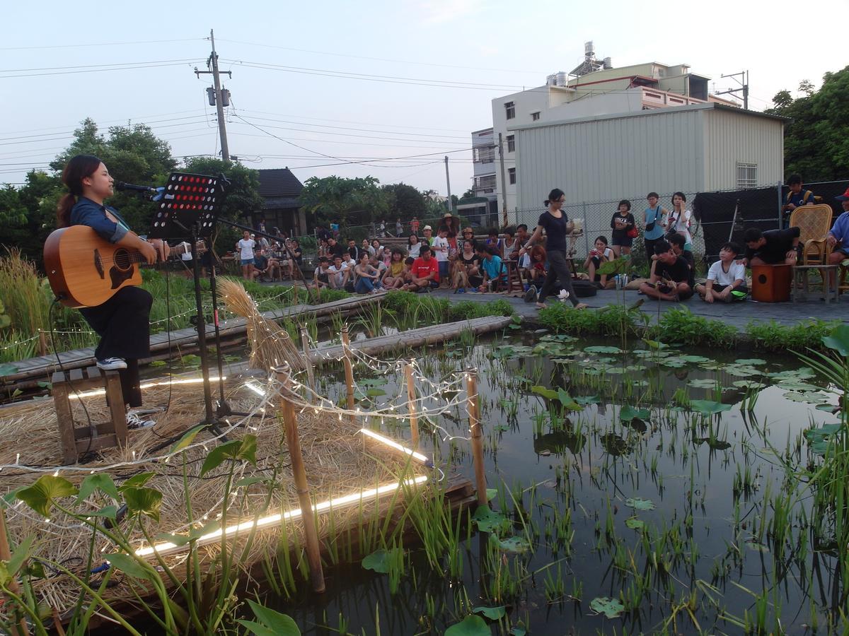 Soothing Stay Backpackers Inn Tianwei Bagian luar foto